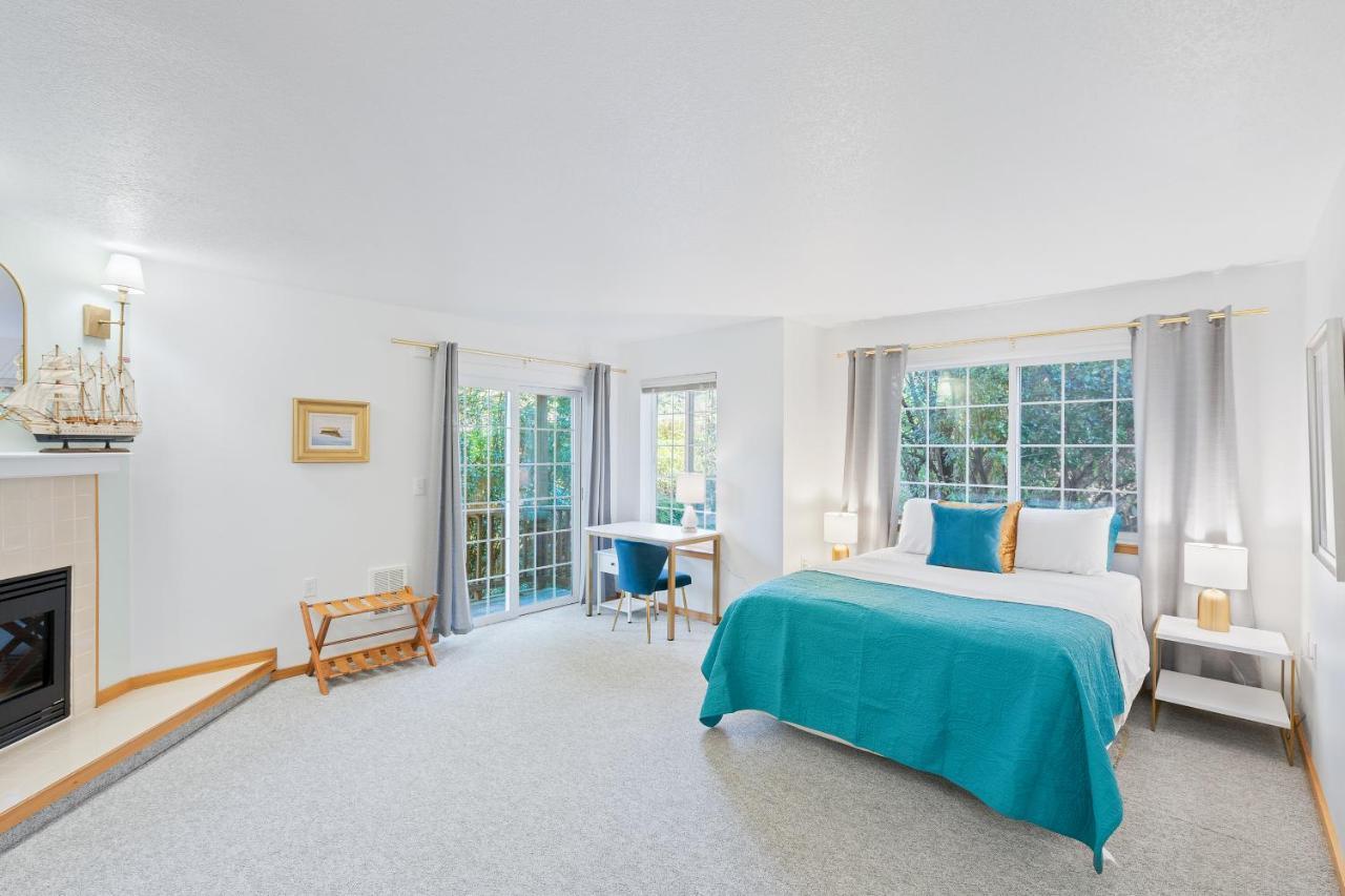 Cannon Beach Vibes, Steps To The Beach,Wifi,3 Full Bedroom En Suites With 3 Fireplaces,Near Downtown Екстер'єр фото